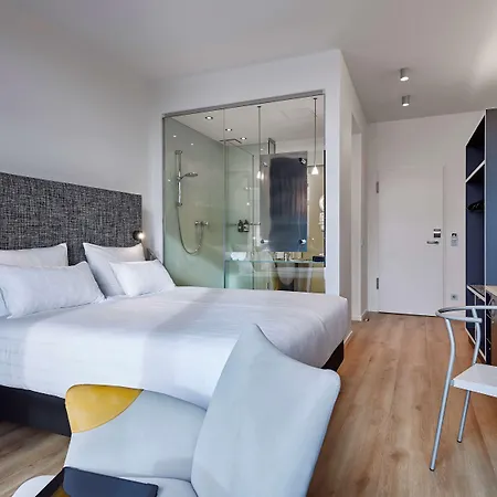 Innside By Meliá 4* BRE