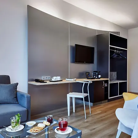 Innside By Meliá 4* BRE